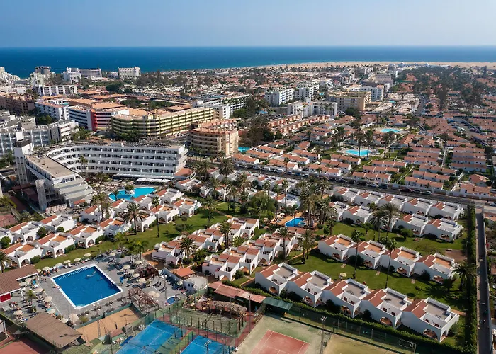 ホテル Sol Barbacan 4*