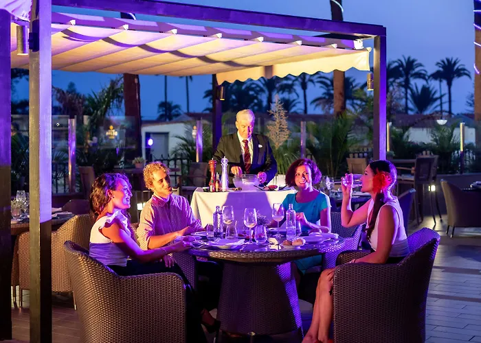 ホテル Sol Barbacan 4*