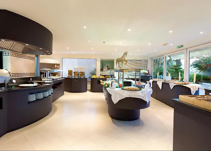 Sol Barbacan ホテル