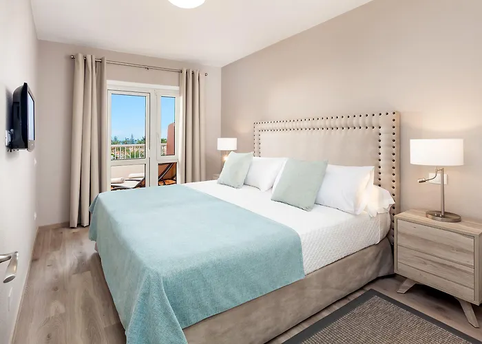 ホテル Sol Barbacan