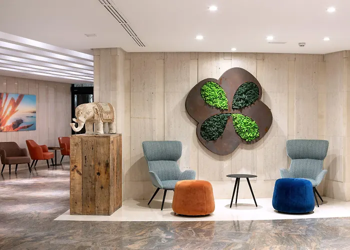 ホテル Sol Barbacan 4*