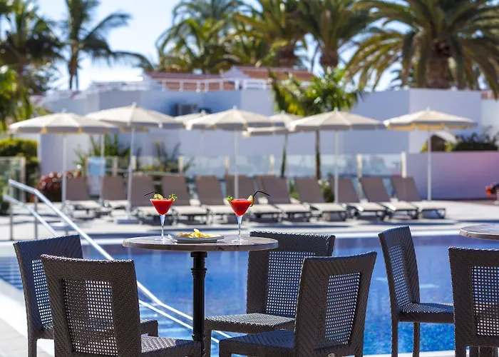 Sol Barbacan ホテル